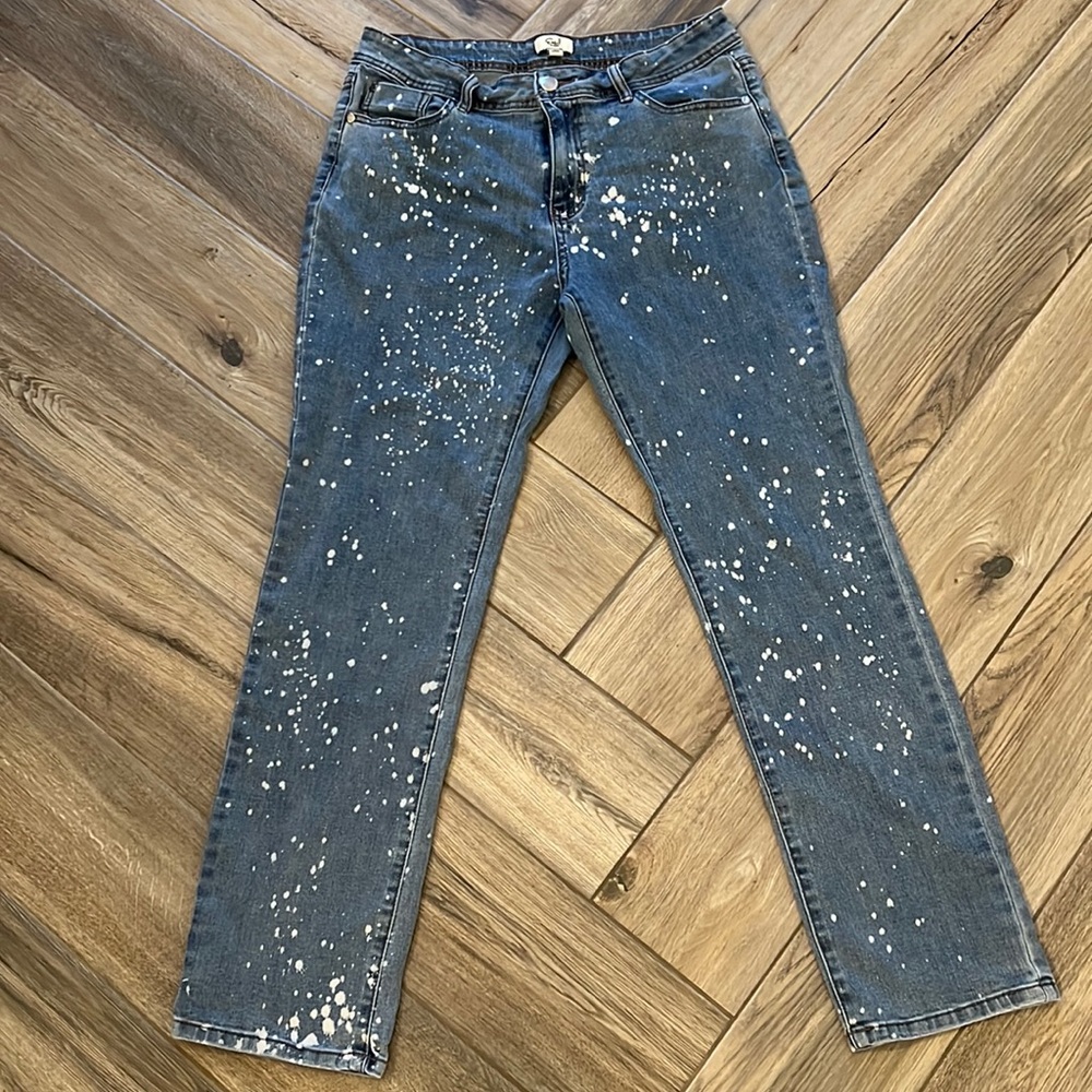 New easel jeans size 30